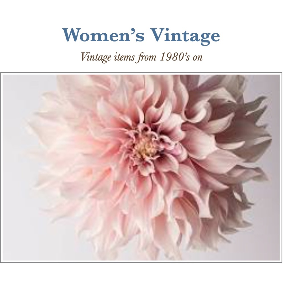 Vintage clothes and accessories - EUC!